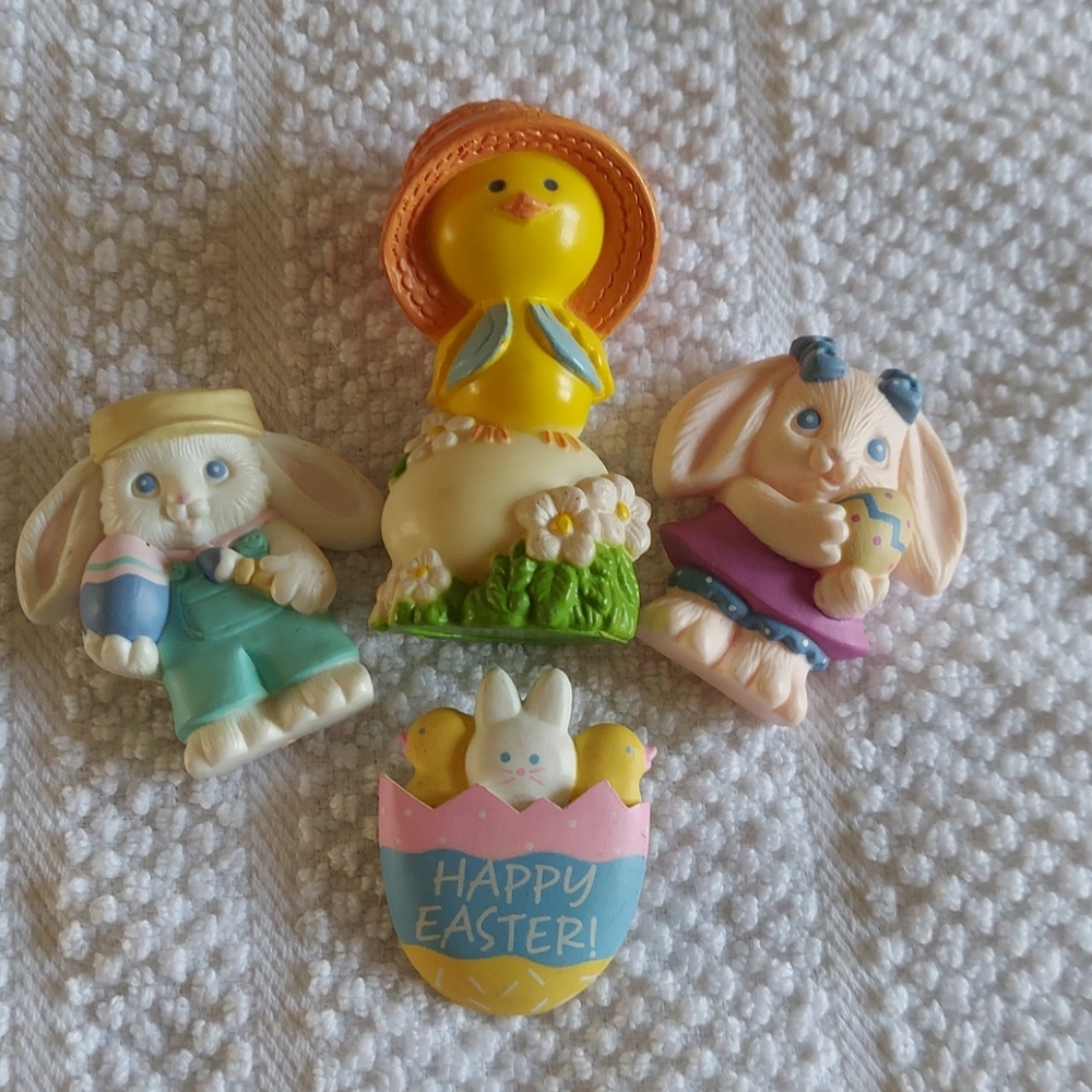 Hallmark Vintage Easter pins